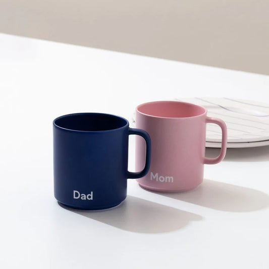 Design Letters - Mum Tasse mit Henkel in Rosa