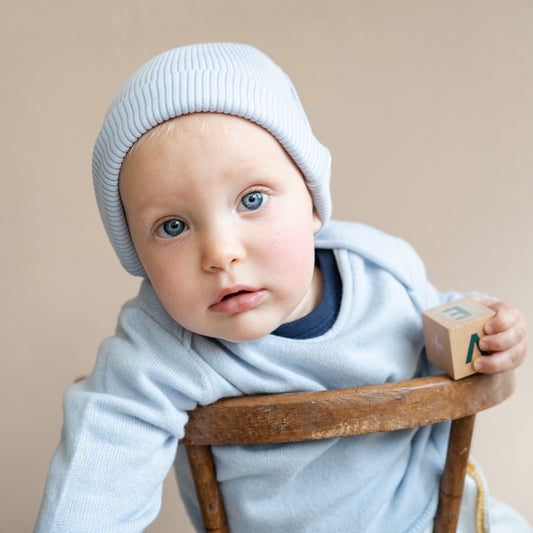 Minimalisma - Andersen Kinder Mütze mitwachsend in Frost Blue