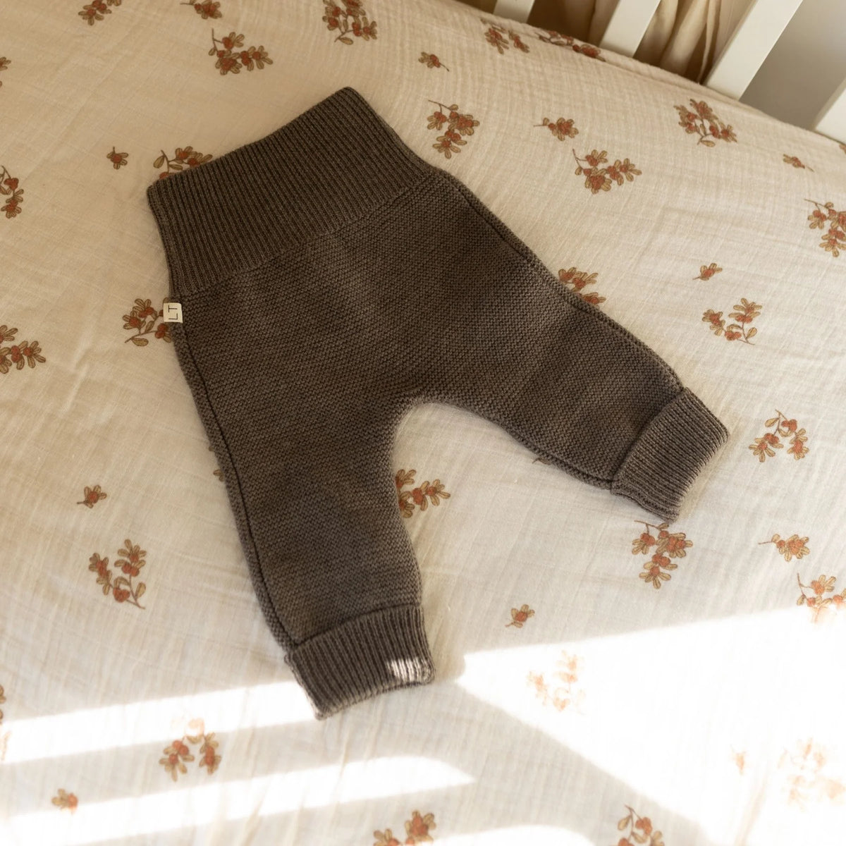 Lille Toni - Strickhose für Babys Frido in Camel Melange aus. 100 % Merinowolle 0-1 Jahr