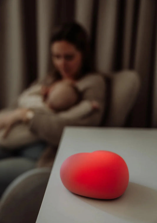 Flow Amsterdam - Ruby Nursing Nachtlicht Herz in Dusty Pink Exclusiv Online
