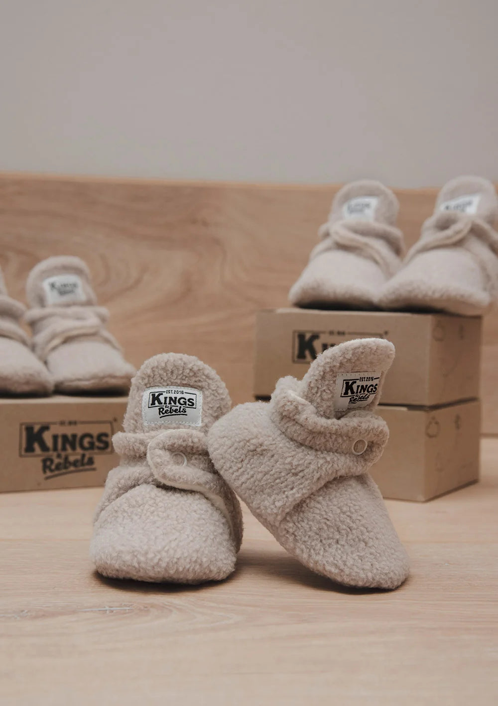 Kings & Rebels- Gamuza Babybooties in Teddy Beige