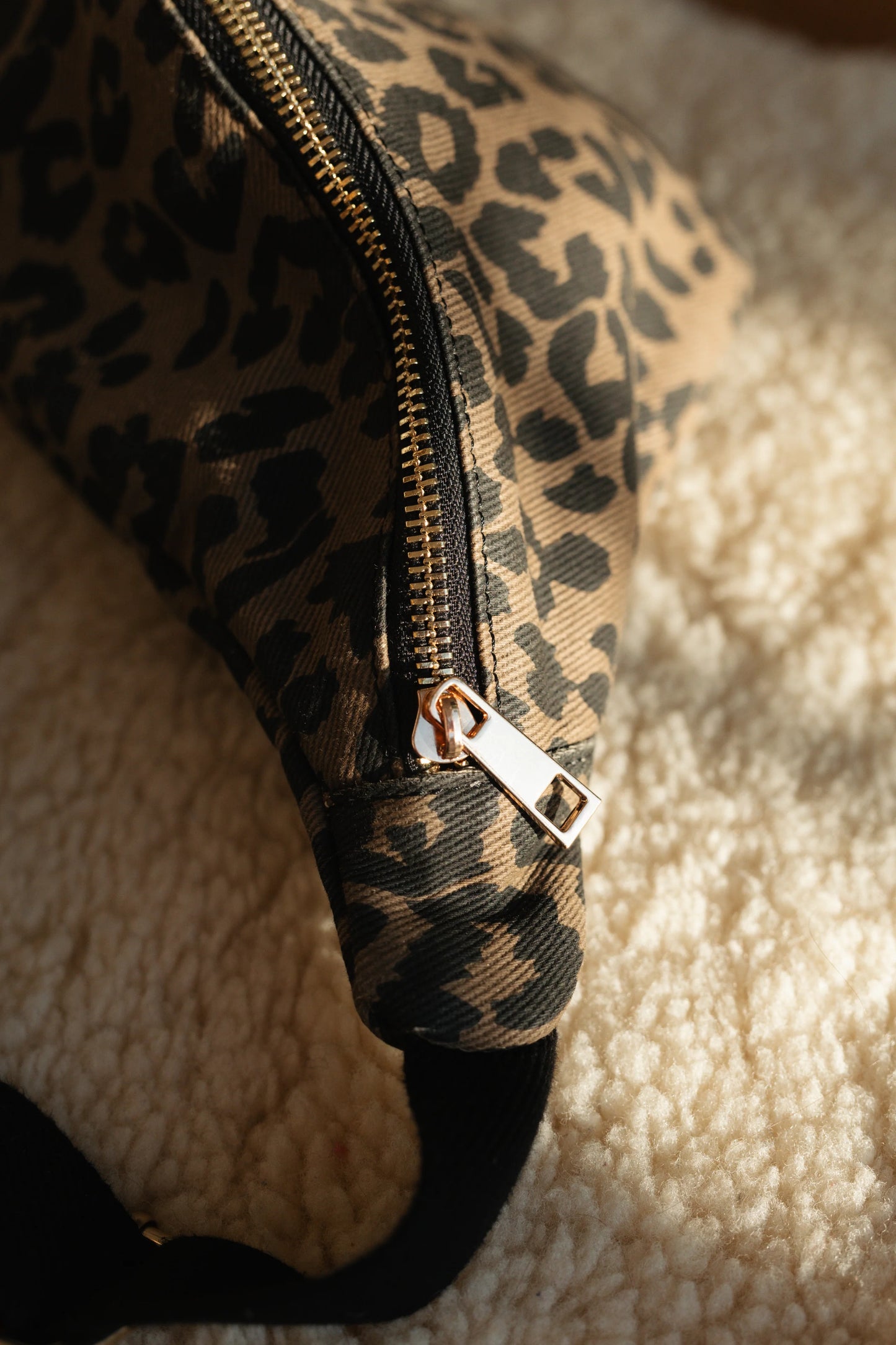 Lukkily Belt BIg Bag Leo Light Canvas