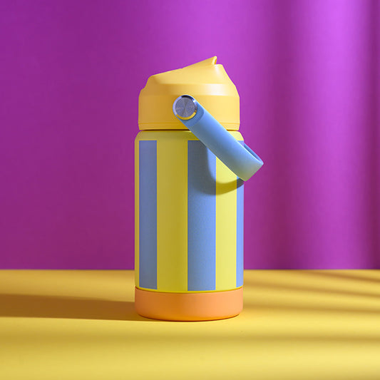 Ava & Yves - Trinflasche Stripes gelb / hellblau 350 ml