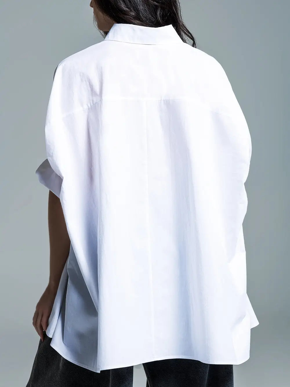 Stadtkinder - Oversize Bluse in weiss mit kurzen Ärmeln