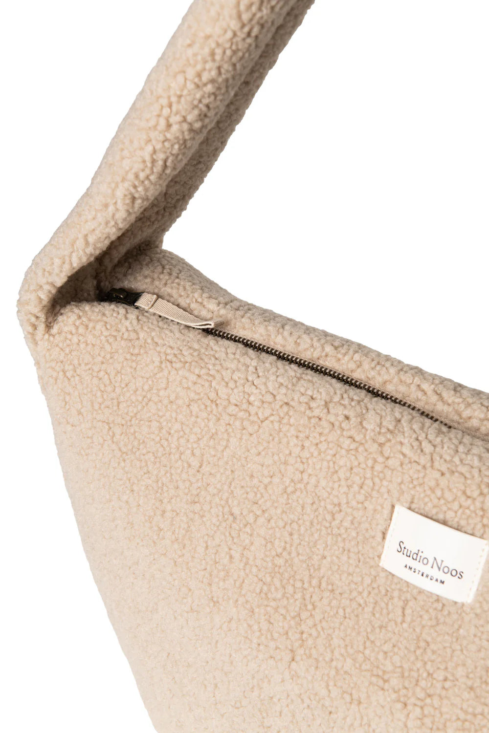 Studio Noos - Teddy Umhängetasche in Beige