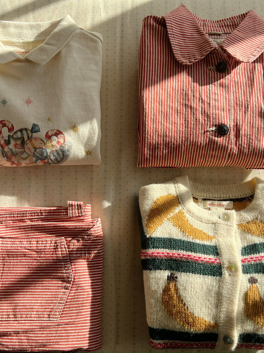 Konges Sløjd - Billi Strickjacke in Beige mit Bananen