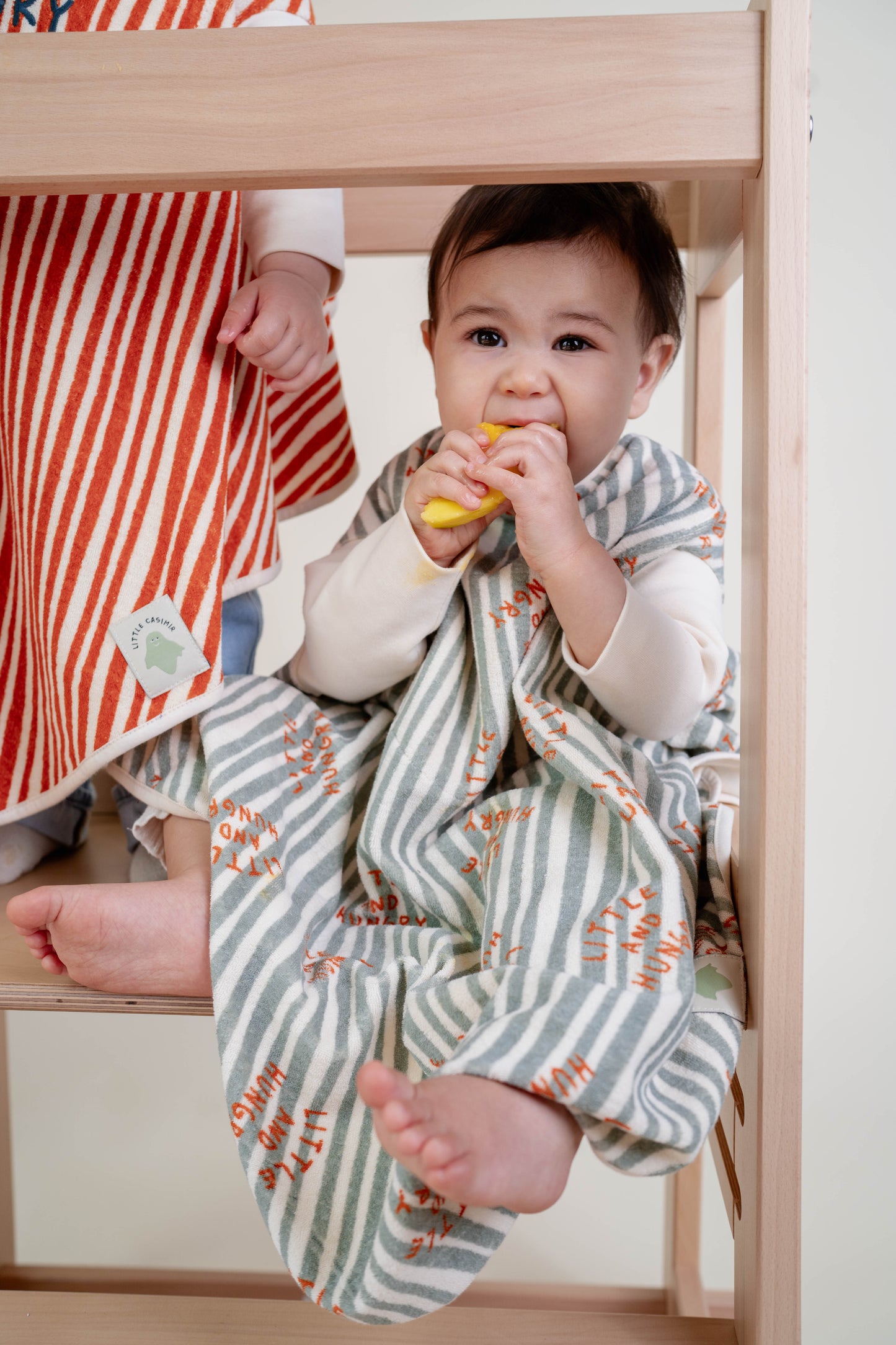 Little Casimir - Lätzchen in Little but Hungry 2