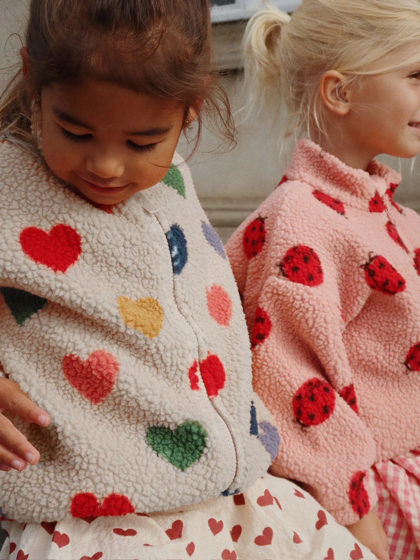 Konges Sløjd - Jody Teddyweste in rosa mit Marinenkäfer rot