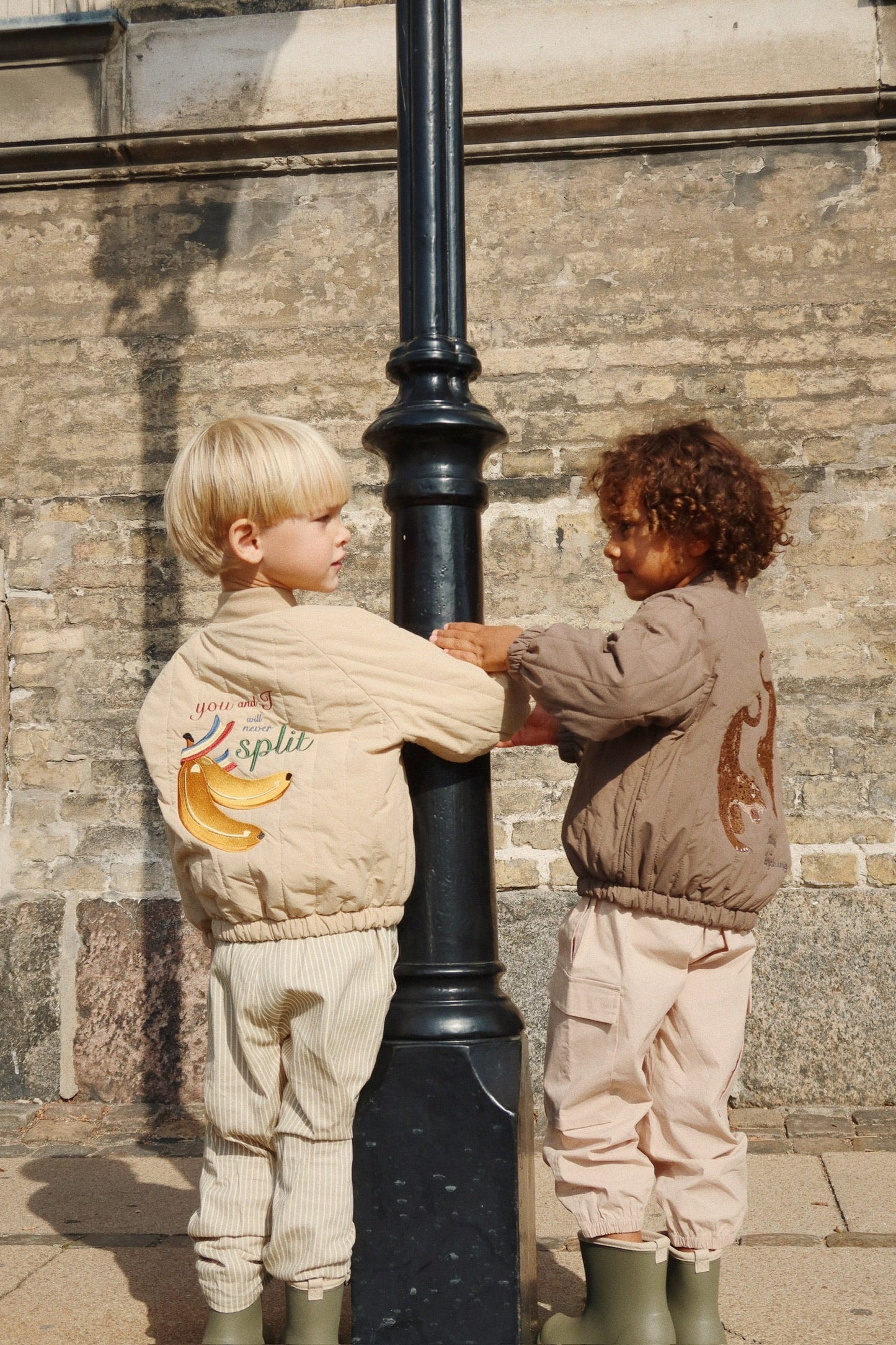 Konges Sløjd- Juno Bomebrjacke in Beige mit Banane Split