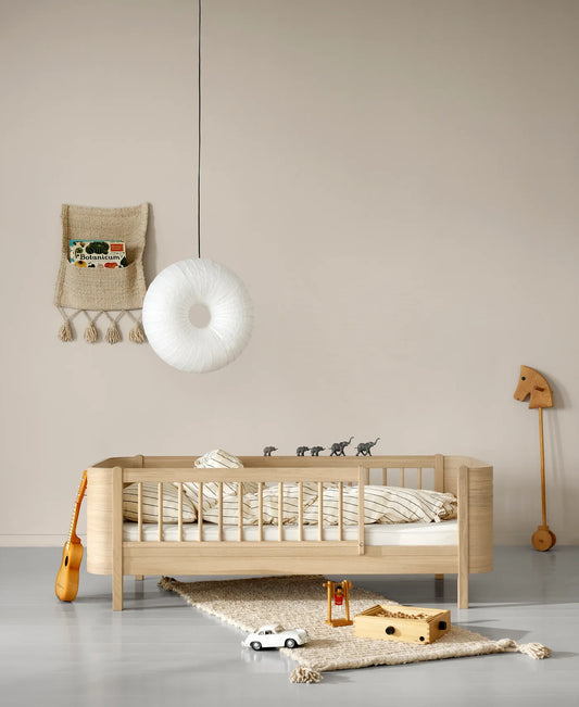Oliver Furniture - Wood Mini + Juniorbett in eiche