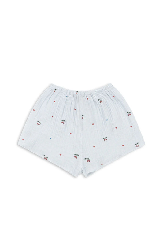 Konges Slojd - Coco kurze Shorts in Hellblau mir Kirschen und Herzen aus Musslin