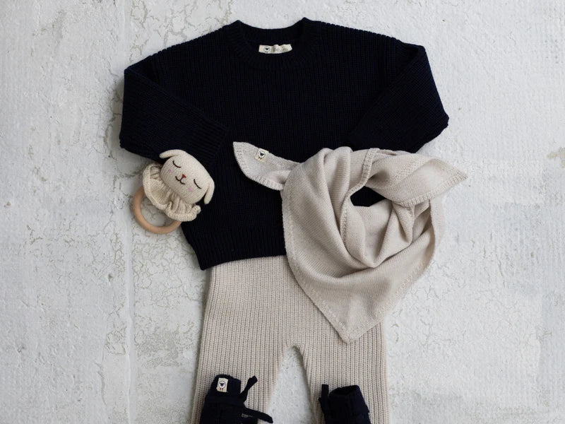 Lille Toni - Strickbooties aus 100 % Merinowolle in Marine