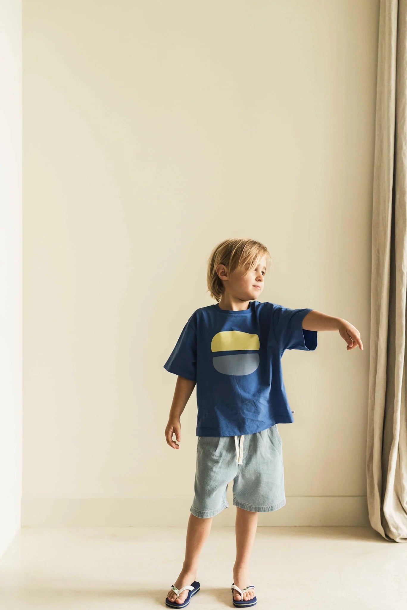 Jenest - Jeansshorts in light Denim aus 100 % Biobaumwolle