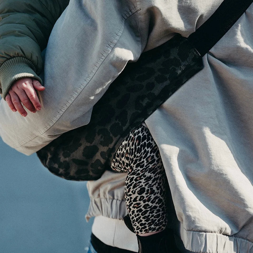 Wildride - Kindertrage Toddler Carrier in Leo grau NEU