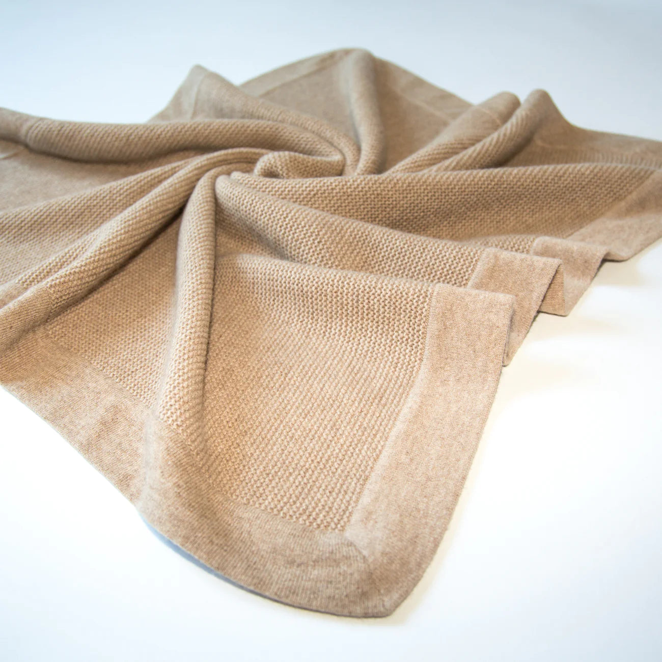 Papalobster - Kaschmirdecke in Beige Modell Pearl