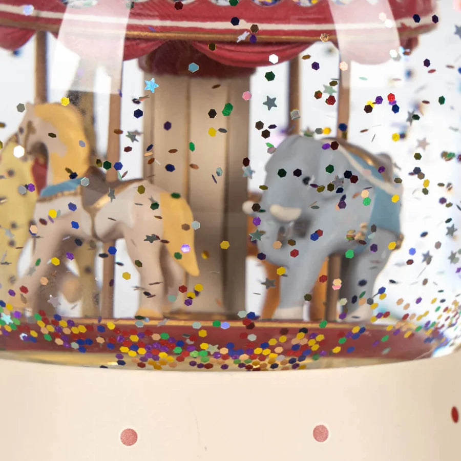 Konges Sløjd - Schneekugel mit Glitzer & Licht PRE ORDER