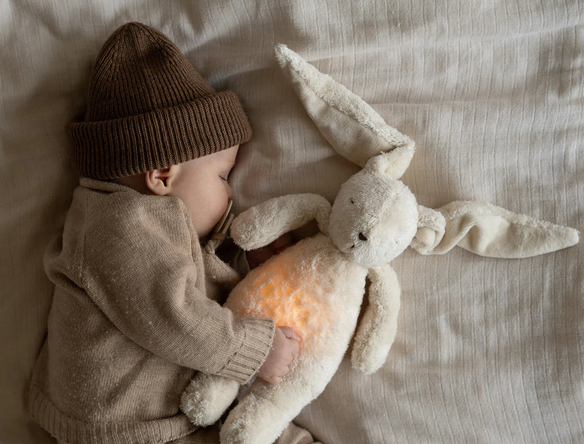 Moonie - Bunny Kuscheltier / Einschalfhilfe & Licht in Sand 2.0 Organic Humming