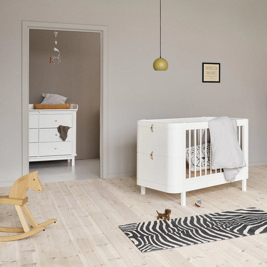 Oliver Furniture Wood Mini + Babybett in weiss