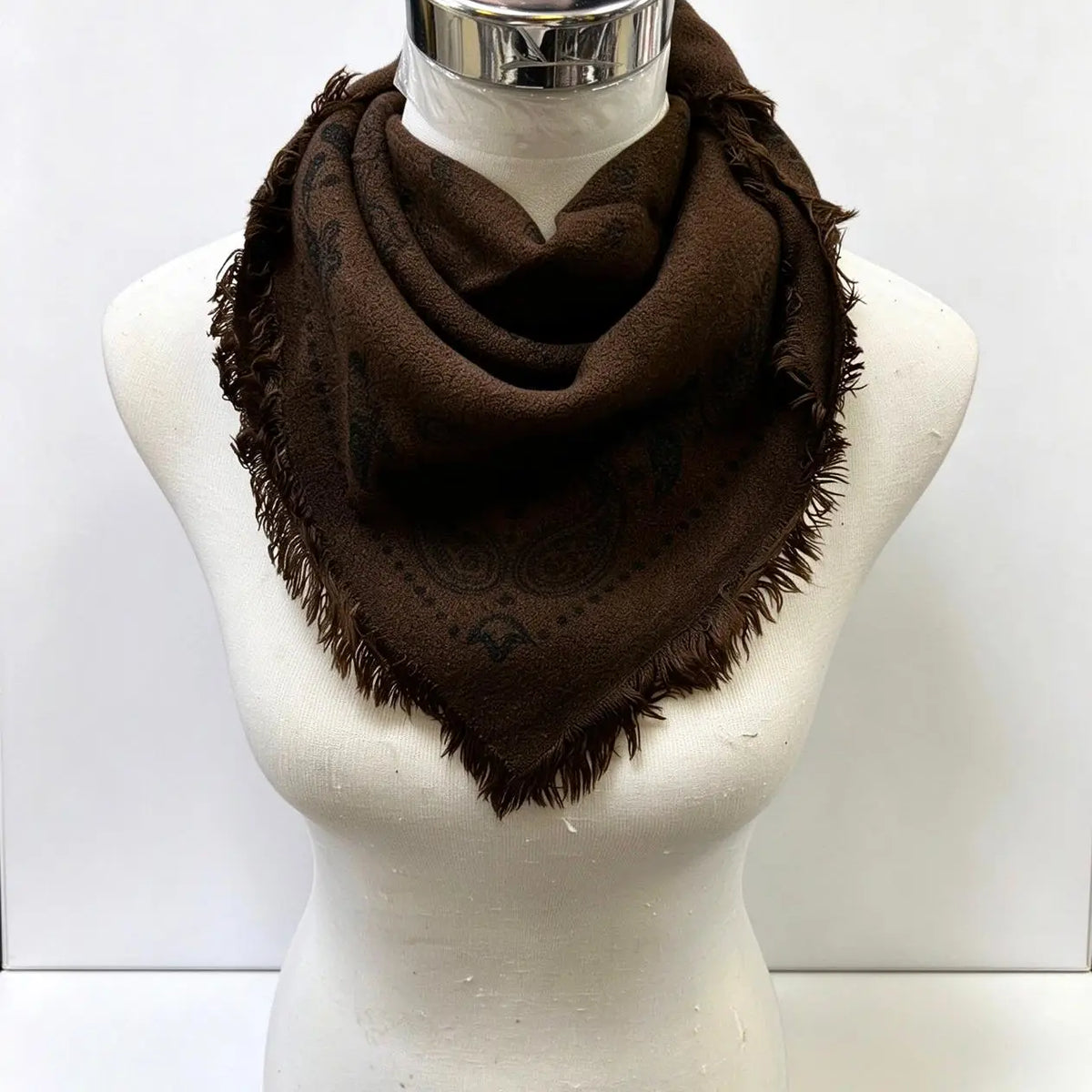 Naais Paris - Bandana Tuch in Schokobraun mit Paisely Muster 60x60 aus Wolle / Viskose PRE ORDER (Kopie)