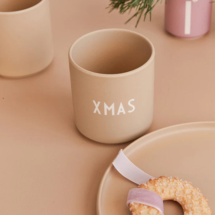 Design Letters Porzellan-Becher - Favourite Cups in vielen Varianten