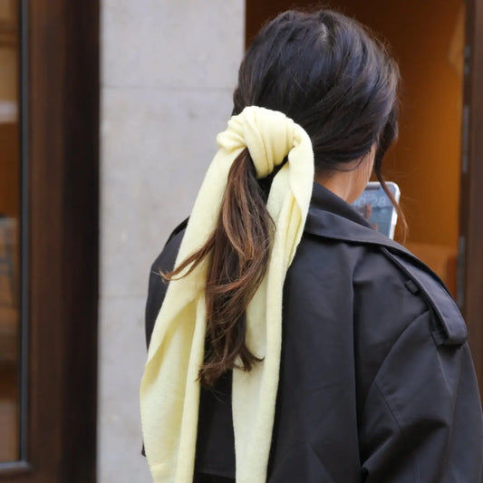 Stadtkinder - Dreieckstuch in Butteryellow aus 100 % Wolle