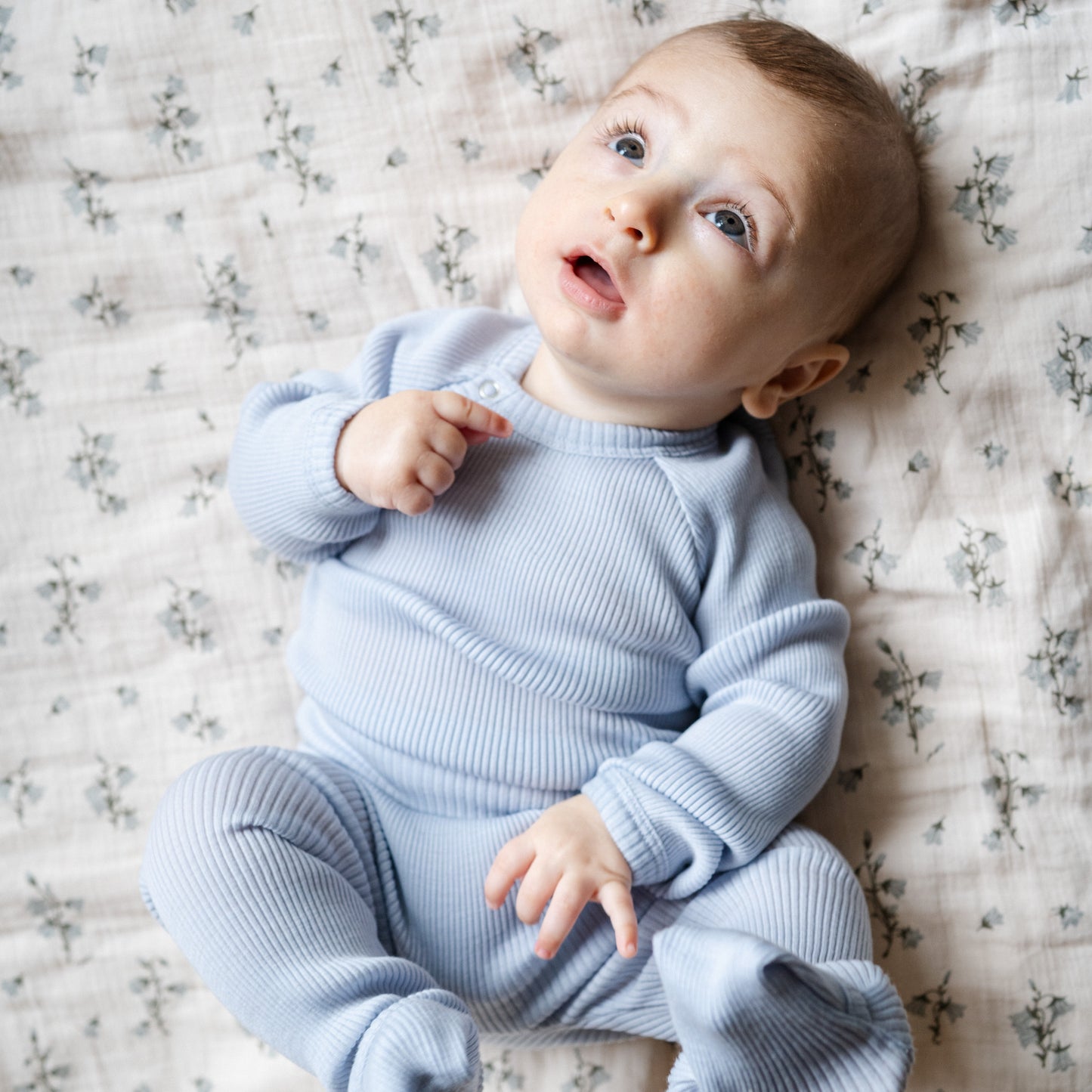 Minimalisma -  Ask Wickelbody aus 100 % Merinowolle in Frost Blue