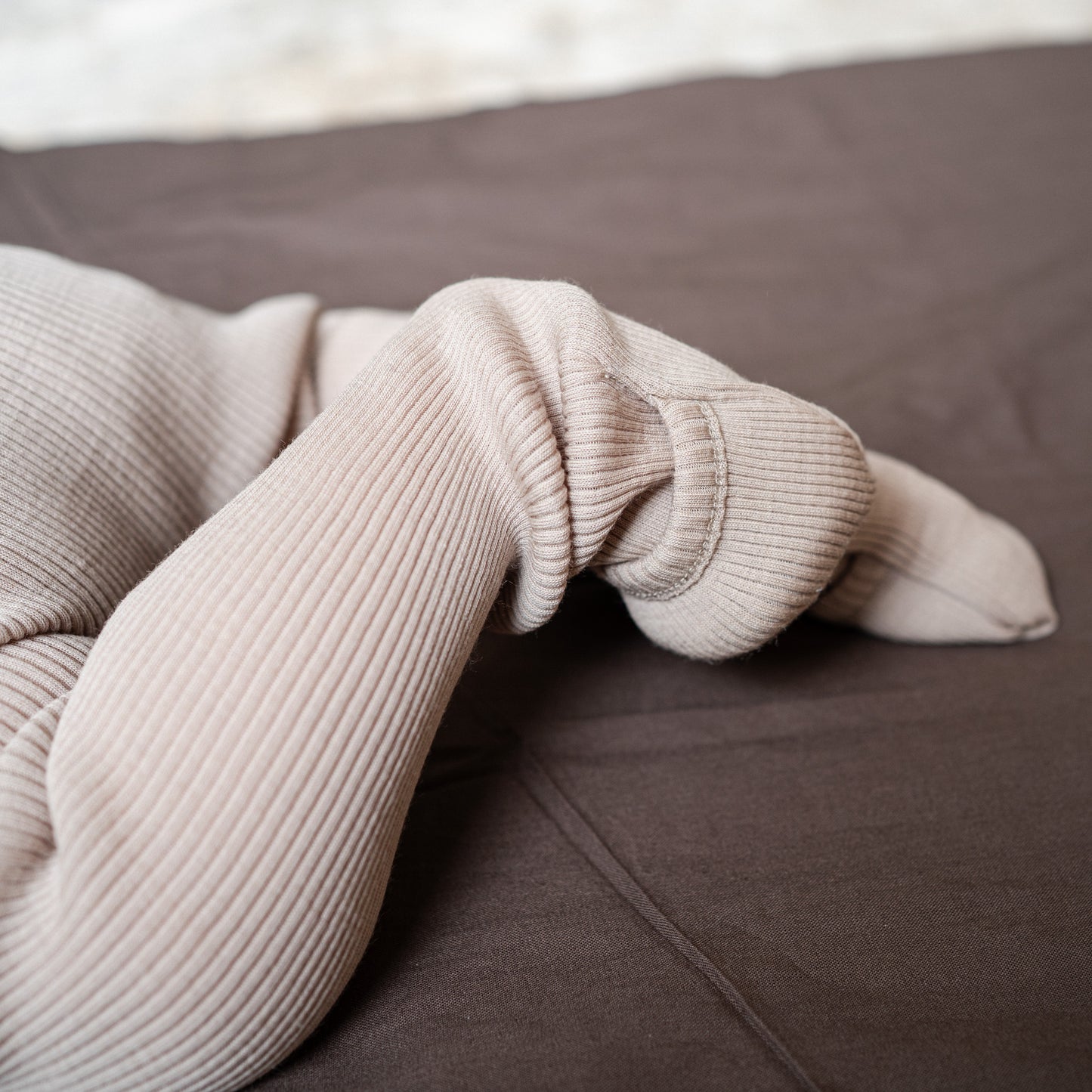Minimalisma - Anwer Baby  Leggings aus 100 % Merinowolle in Beige Melange