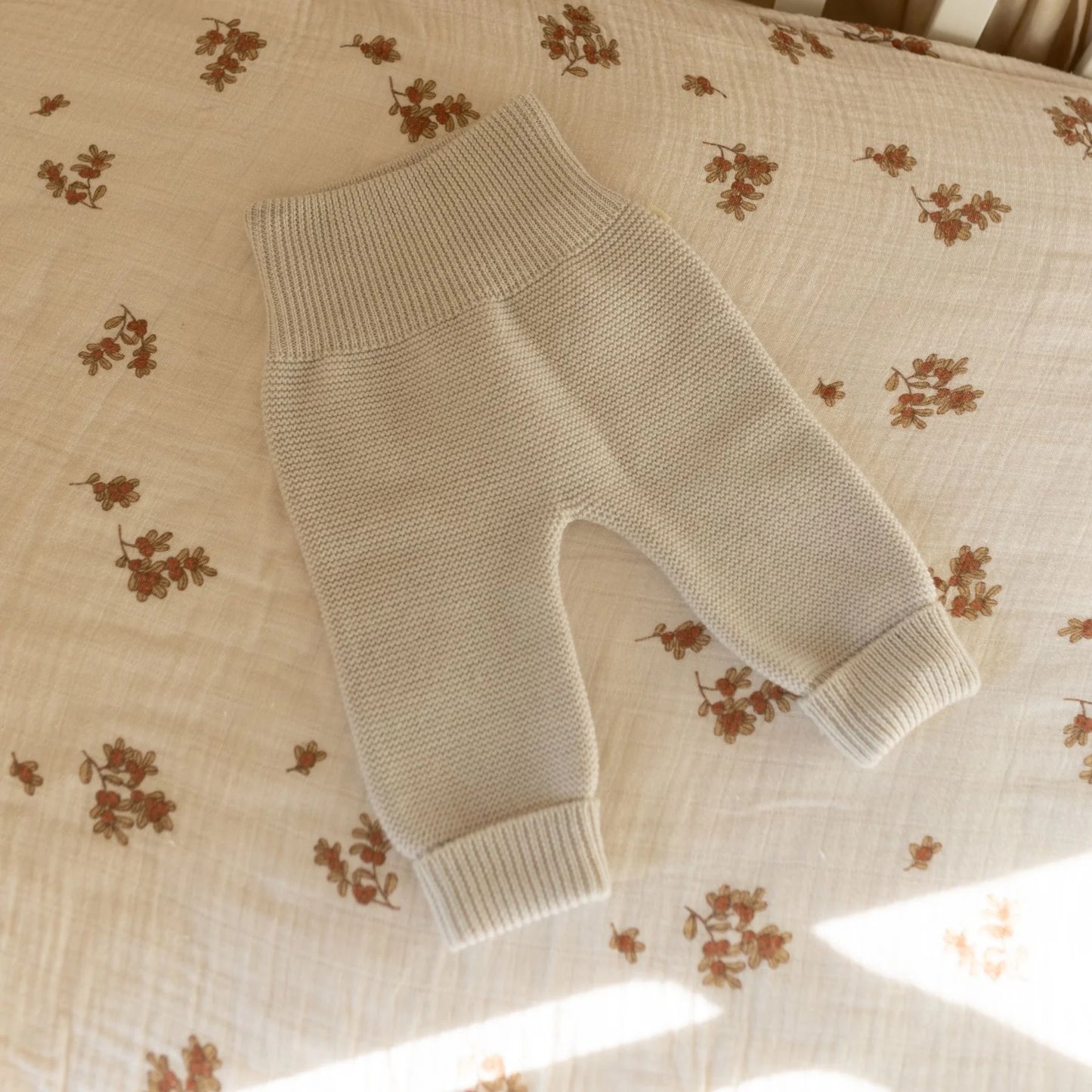 Lille Toni - Strickhose für Babys Frido in Creme  aus. 100 % Merinowolle 0-1 Jahr