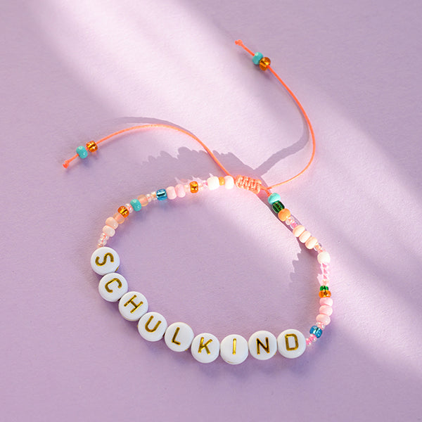 Ava & Yves - Schulkind Armband im Beutel in Hellblau / weiss