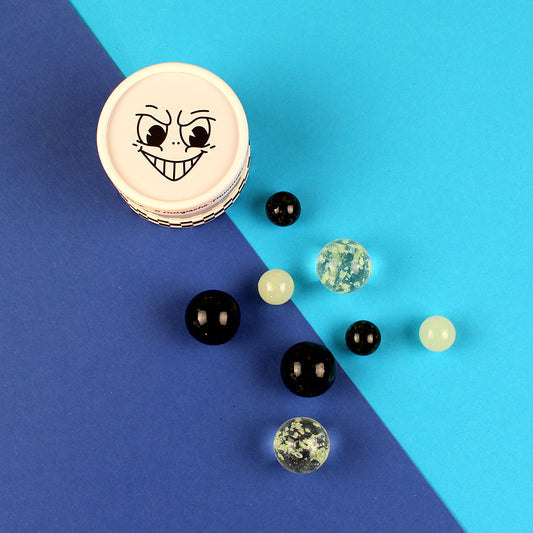 Ava & Yves - Magisches Murmelset in schwarz /weiss Glow in the Dark