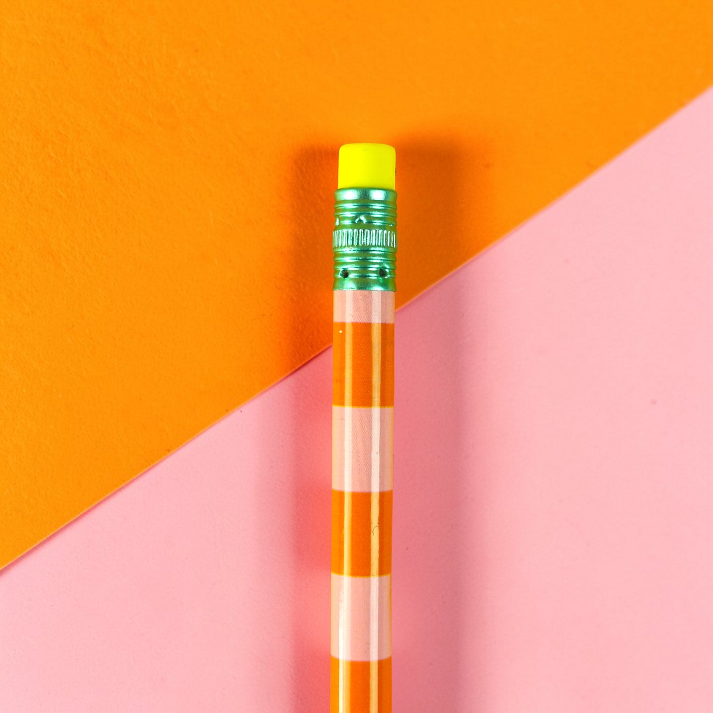Ava&Yves - Bunter Bleistift Stripe rosa orange inkl. Radiergummi