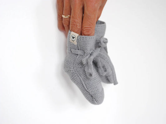 Lille Toni -  Strickbooties aus 100 % Merinowolle in Grey Melange