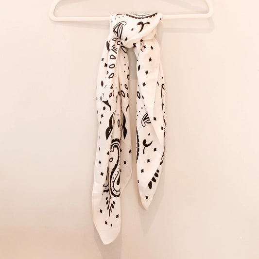 Stadtkinder - grosses Bandana in weiss  / schwarz 90x90