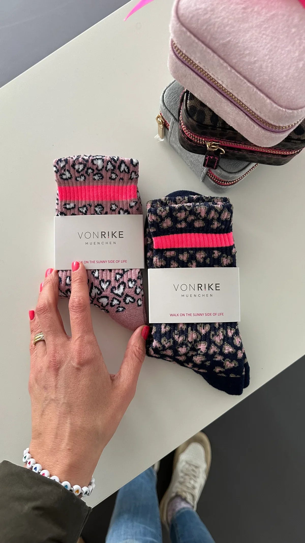von Rike - Leosocken Herz in Dunkelblau