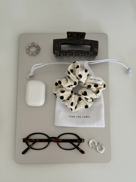 Jona the Label - Everyday Scrunchie Polka Dots
