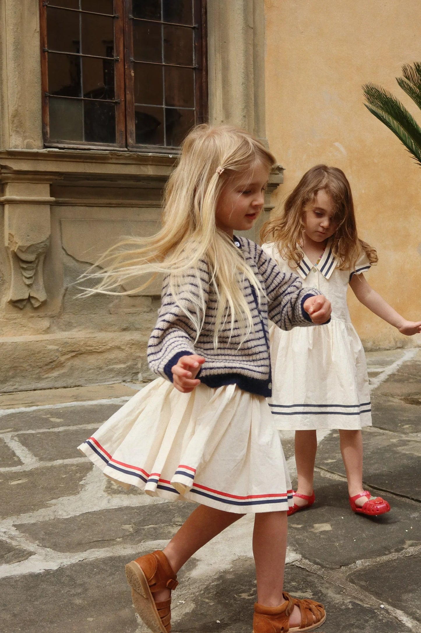 Konges Sløjd - Allie Matrosenkleid in Creme weiss blau / rot