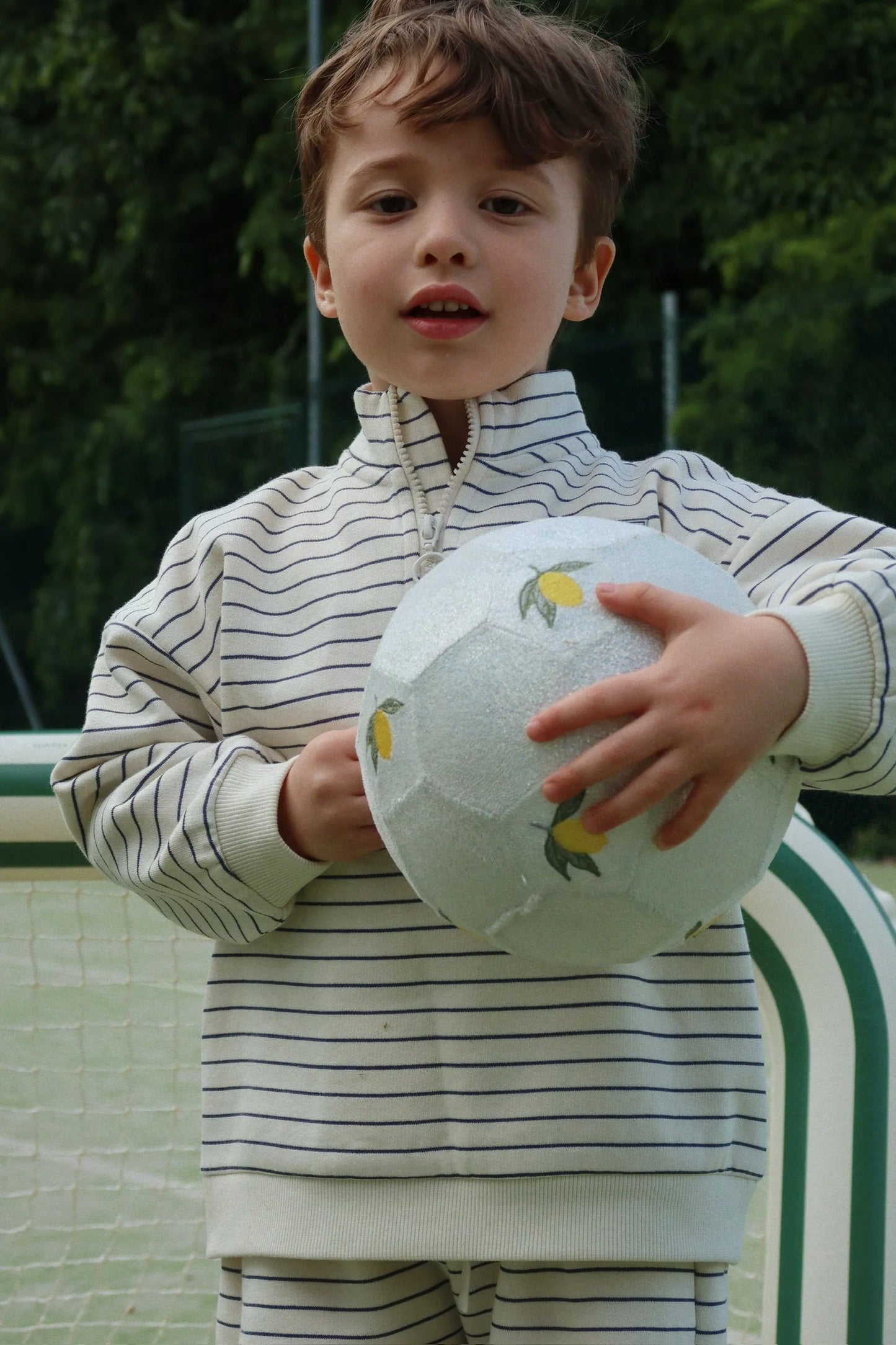 Konges Sløjd - Lou Sweatshirt in gestreift mit Stehkragen 100 % Biobaumwolle