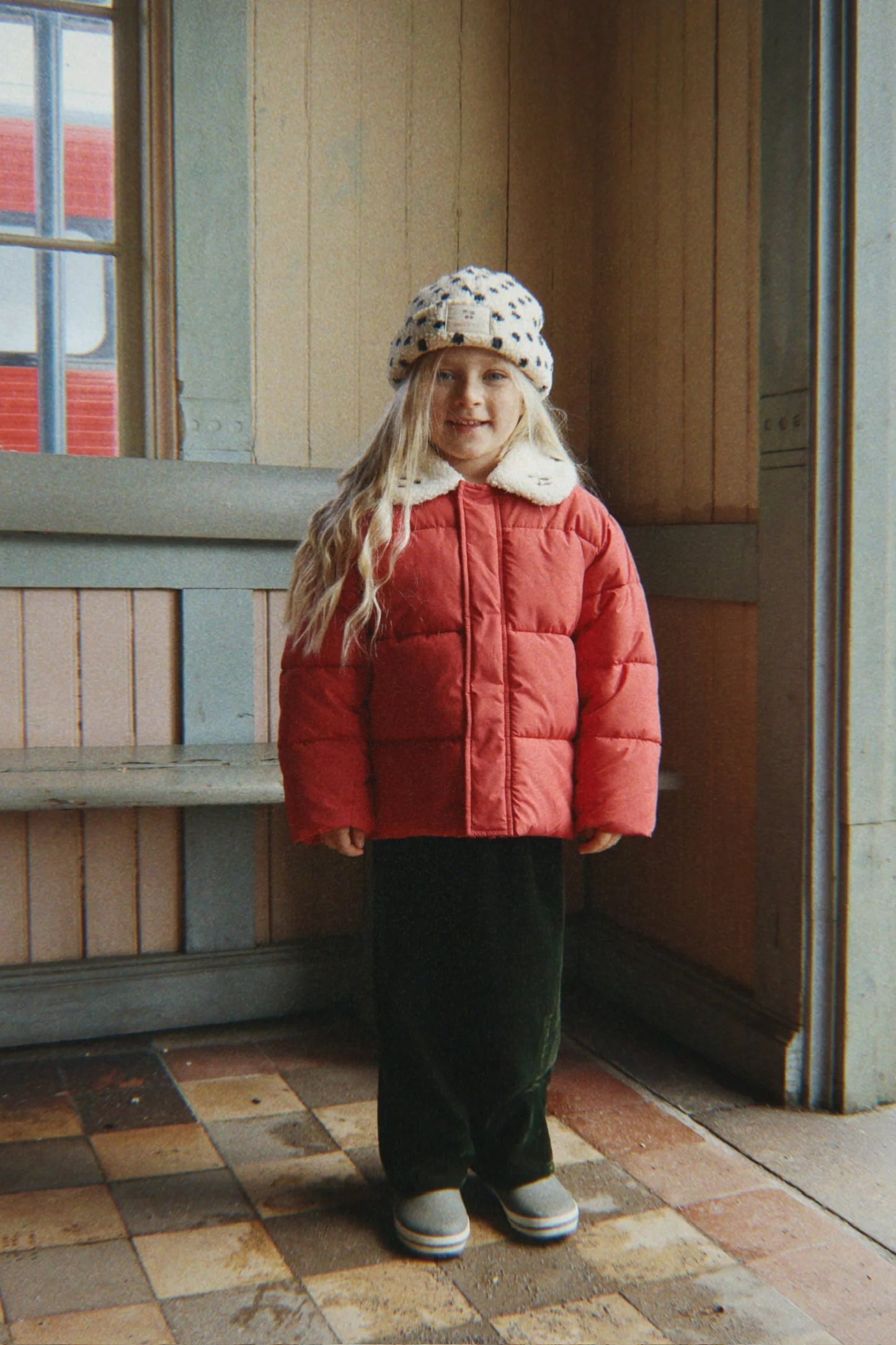 Konges Slojd - Alpi Collar Kinder Winterjacke in Rot mit Teddy Kragen
