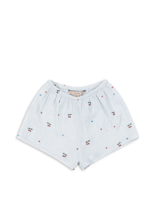 Konges Slojd - Coco kurze Shorts in Hellblau mir Kirschen und Herzen aus Musslin