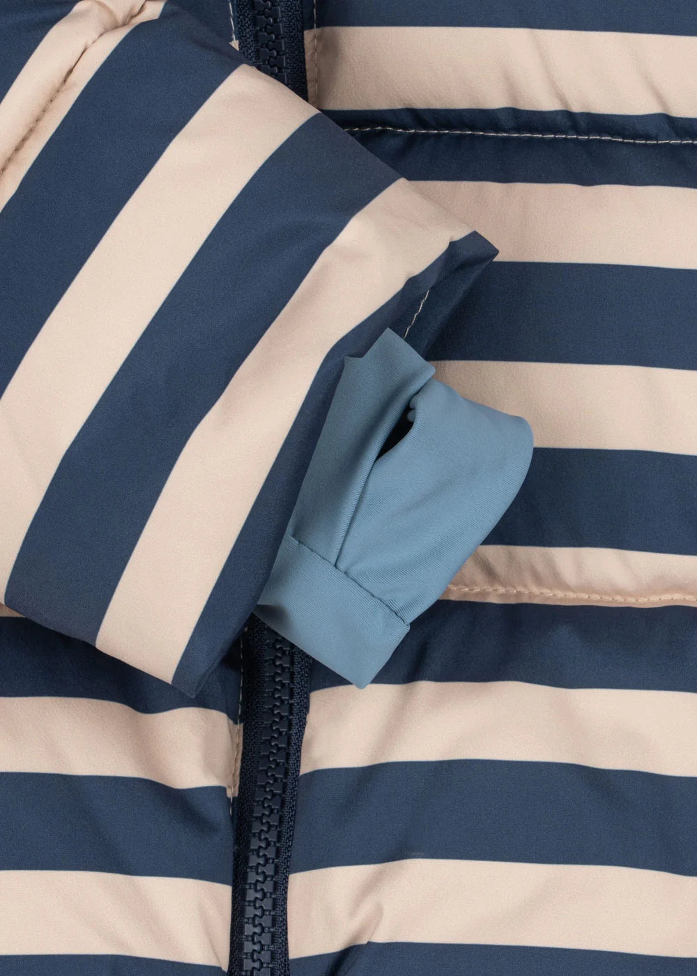 Konges Slojd - Nuka Kinder Daunenjacke in blau weiss gestreift