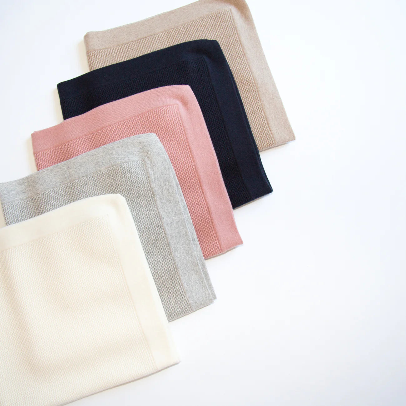 Papalobster - Kaschmirdecke in Beige Modell Pearl