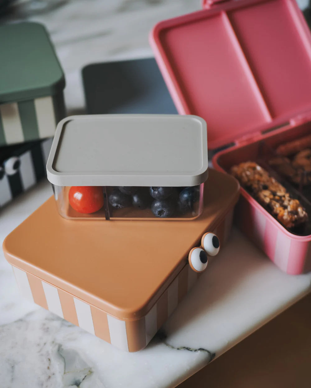 NOUI NOUI - Kinder Lunchbox mit 3  EInsätzen  in Rosa gestreift