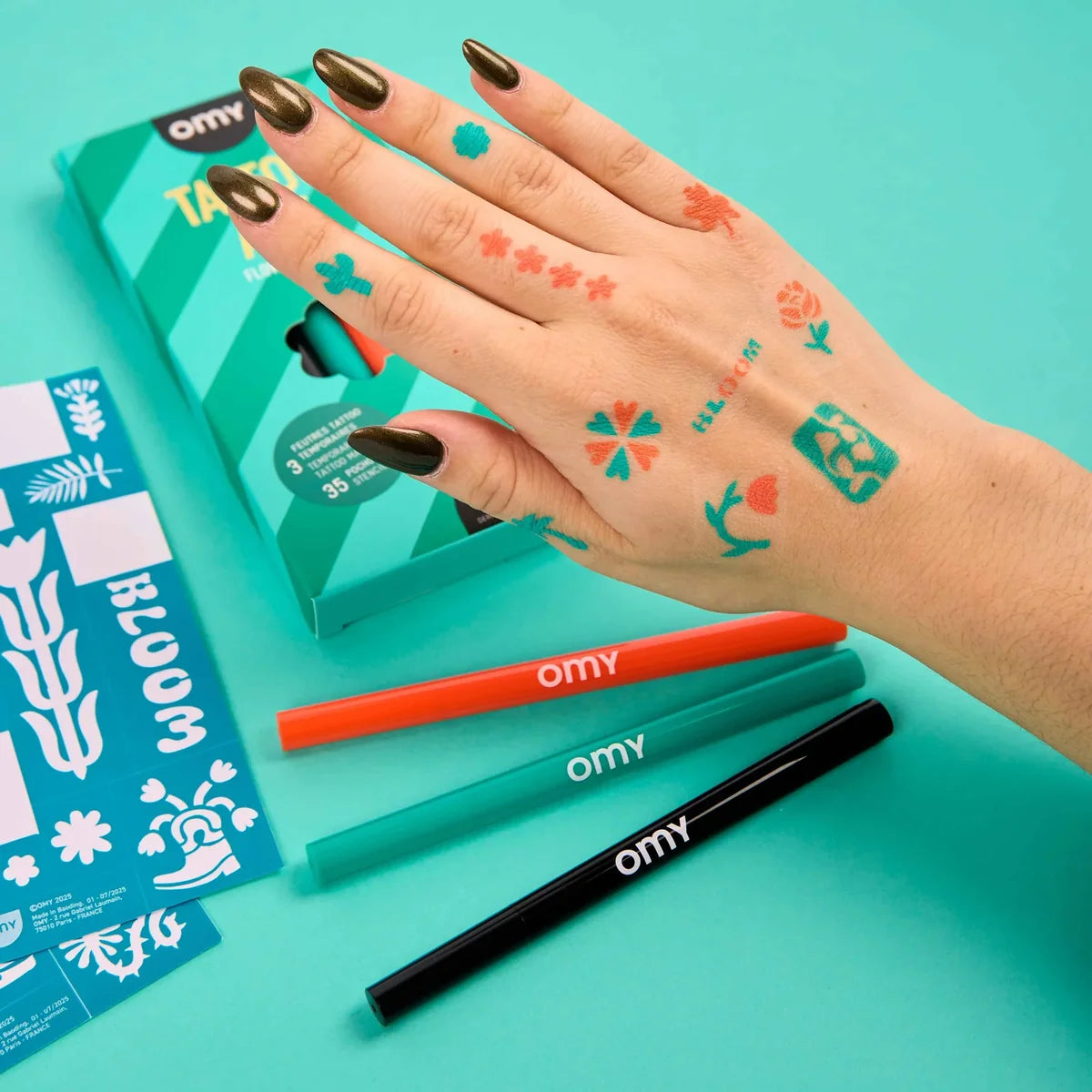 OMY - Tattoo Art Stifteset mit Schablone Flower Power