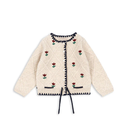 Konges Sløjd- Iska Cardigan in Beige mit Blau und süßer Stickerei