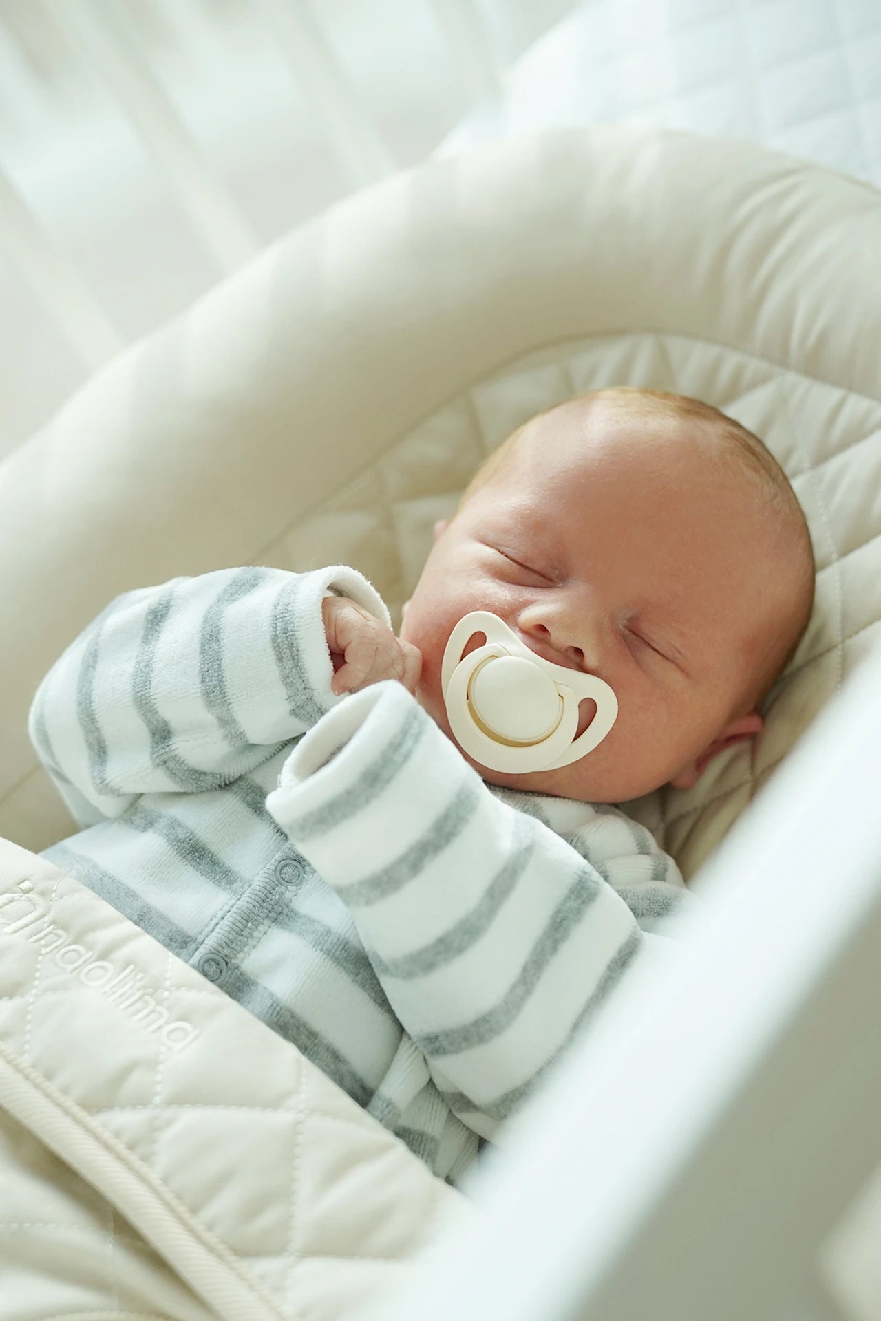 Naolima - Wave Babywippe + Schlafnest in Beige