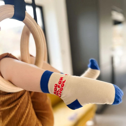 Tinyday - To cool for School Socken Beige / Blau & Rot