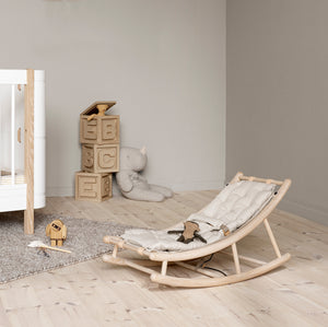 Bild in Slideshow öffnen, Oliver Furniture Baby &amp; Kleinkindwippe NEU in verschiedenen Farben
