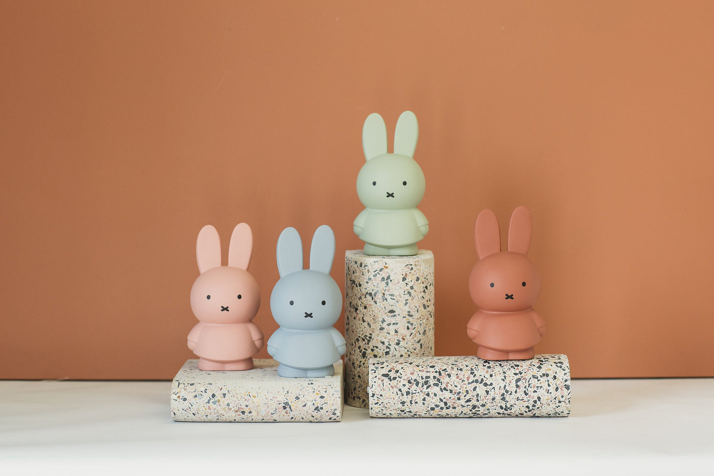 Atelier Pierre - Miffy Spardose in 19 cm / 4 Farben