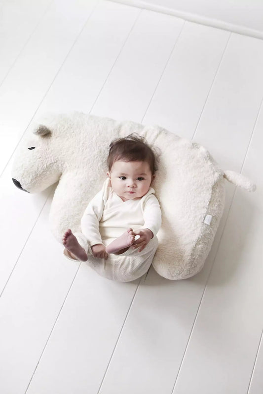 Nanami Stillkissen - Lamm / Polarbär in weiss
